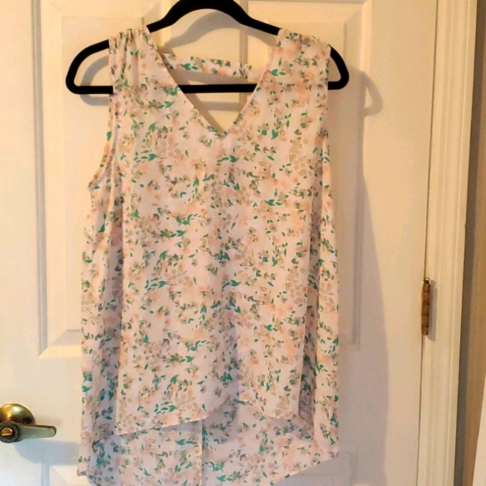 Sleeveless top